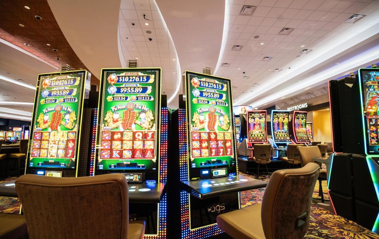 Walker'S Bluff Casino Resort คาร์บอนเดล ภายนอก รูปภาพ